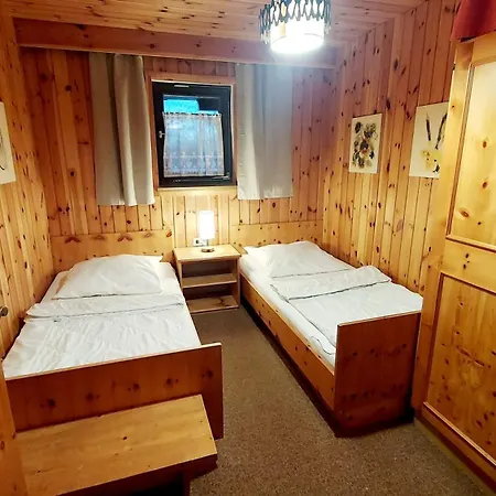 Haus 25 1 كريمل
