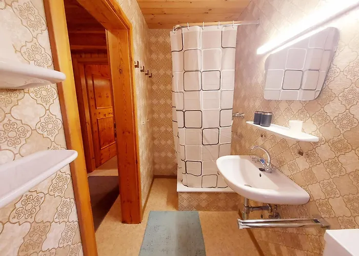 아파트 Haus 25 1 *